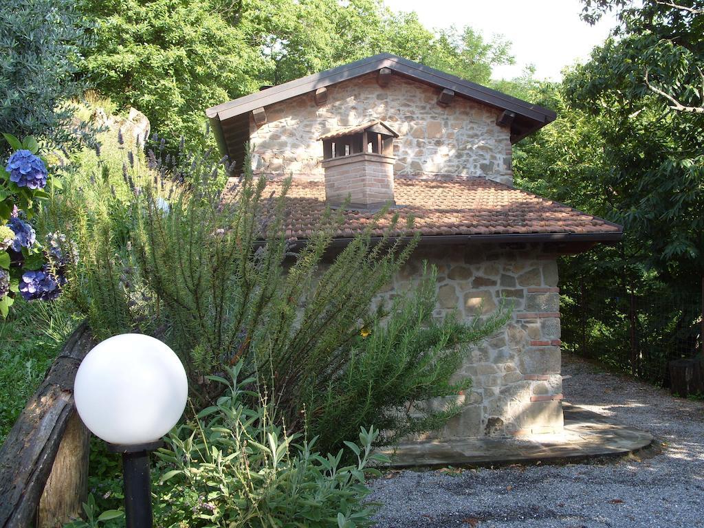 Il Podere Di Giada Panzió Bagni di Lucca Szoba fotó